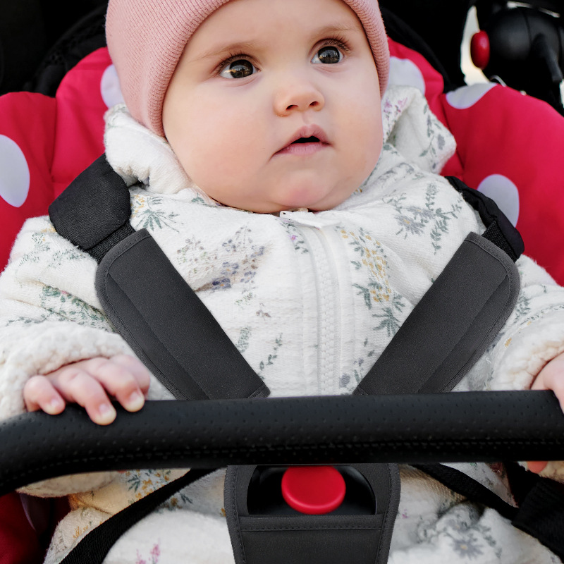 แผ่นรองเข็มขัดนิรภัยสำหรับเด็ก - Infant Car Seat Cover บทวิจารณ์และราคา
